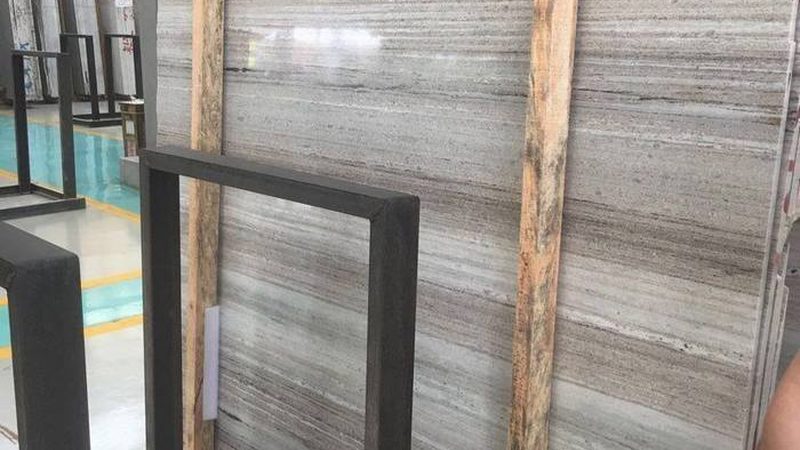 大理石与岩板茶几：适用场景与维护对比